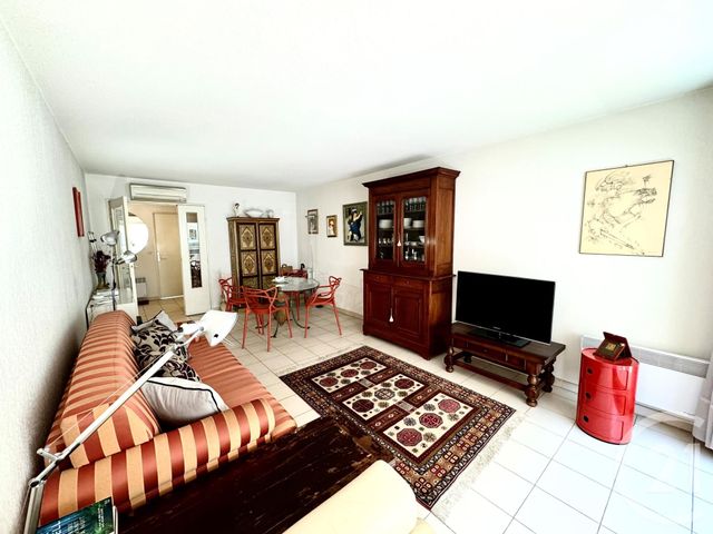 Appartement F2 à vendre - 2 pièces - 53.0 m2 - JUAN LES PINS - 06 - PROVENCE-ALPES-COTE-D-AZUR - Century 21 Liberté